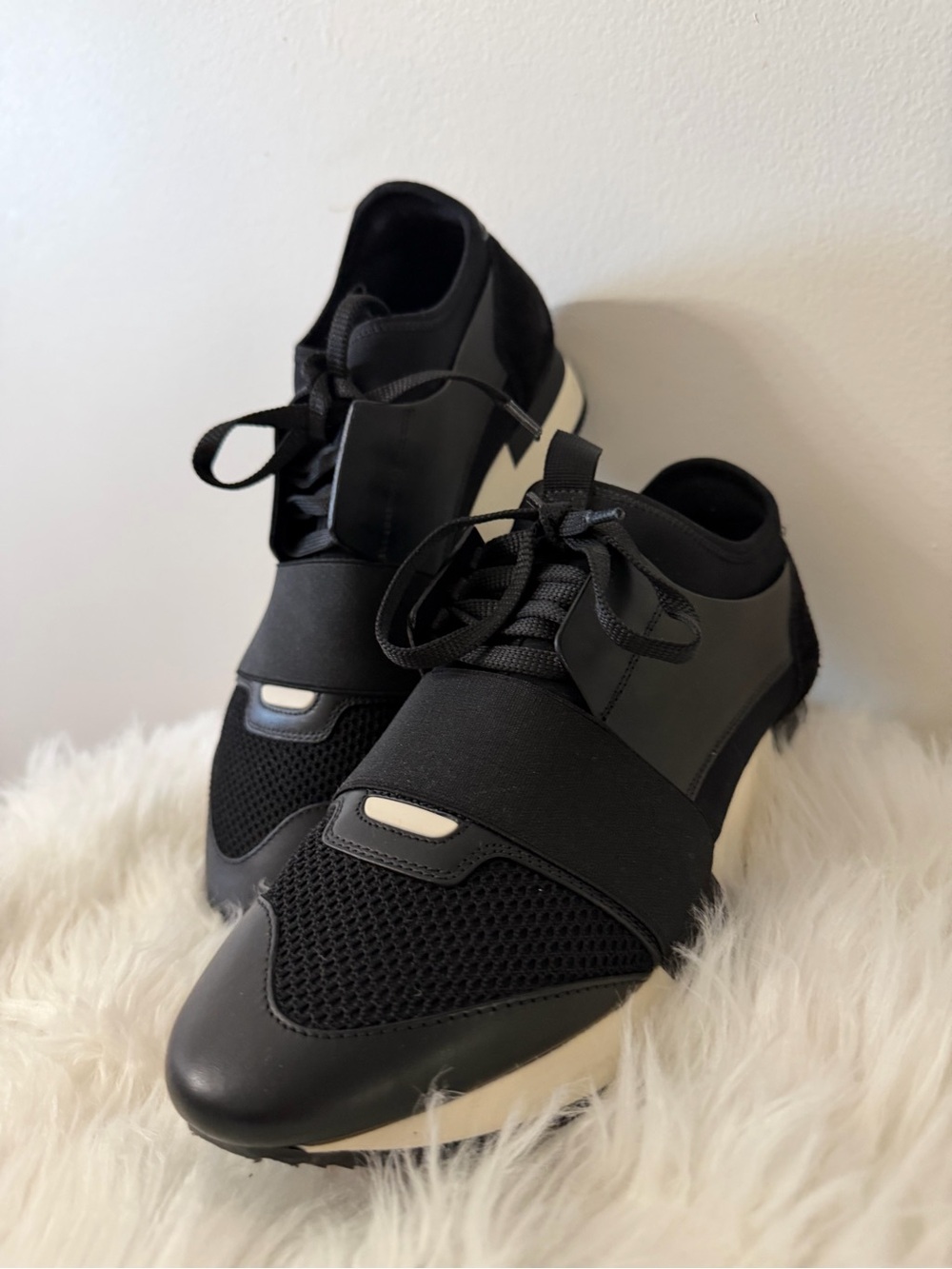 Balenciaga Race Runner mesh and leather sneakers - Picture 4 of 11